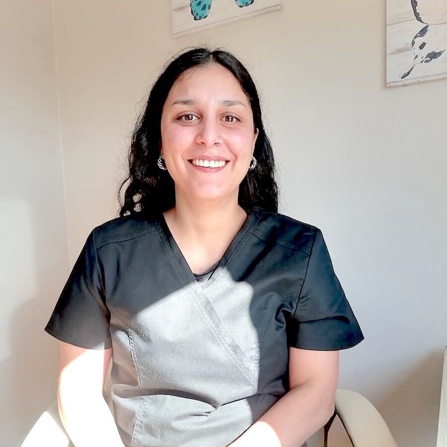Especialidad: Atenciones clinicas a personas jóvenes, adultas/tos y LGBTQIA+ trabajando desde la empatía, comprensión, capacidad crítica y el trabajo en equipo cuando se es necesario.